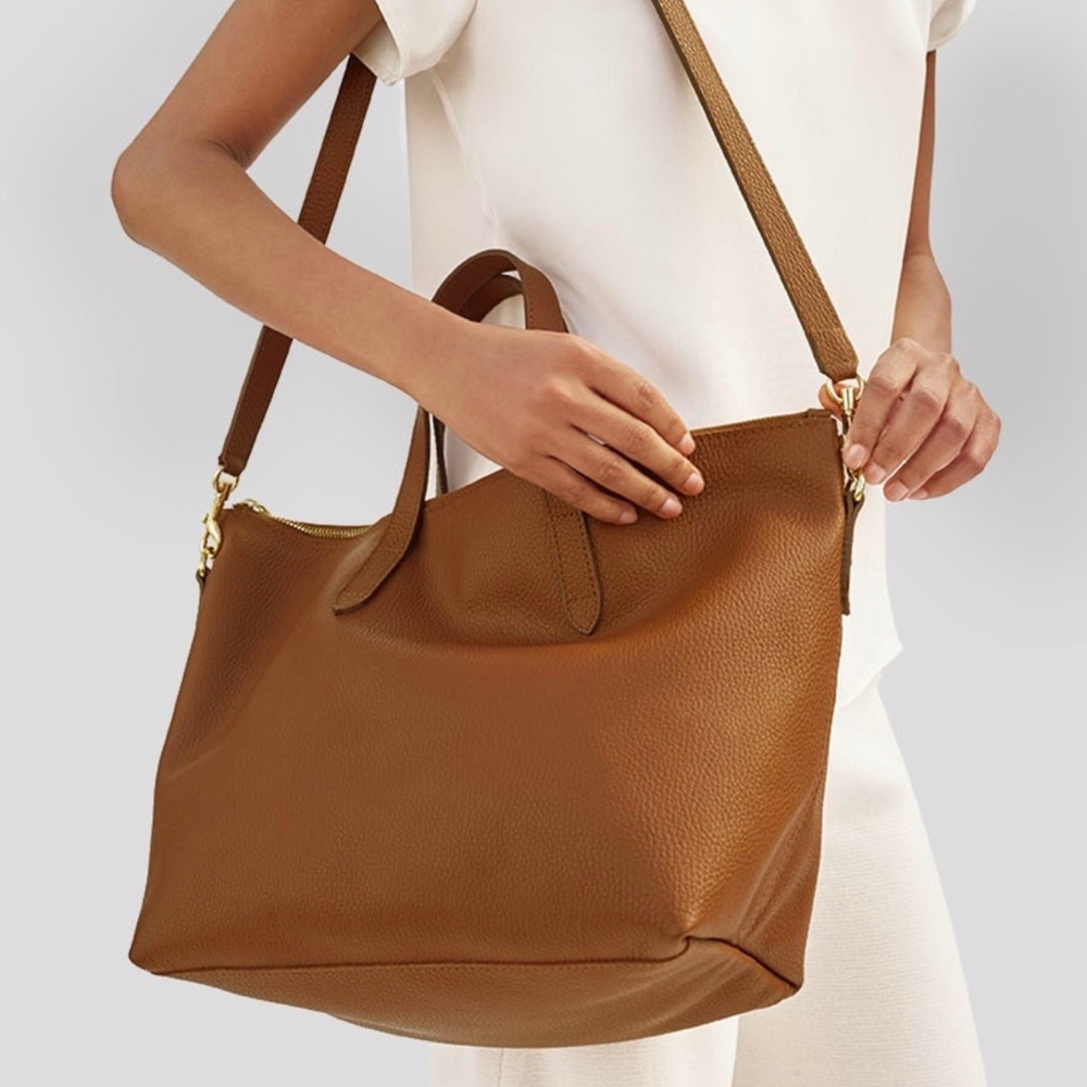 Cuyana Medium Carryall Tote - Caramel